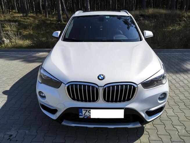 2018 BMW X1 sDrive 28i Biały Żar Mocy na Czterech Kołach