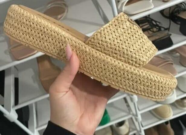 Nowe klapki Prada z raffi rozmiar 38