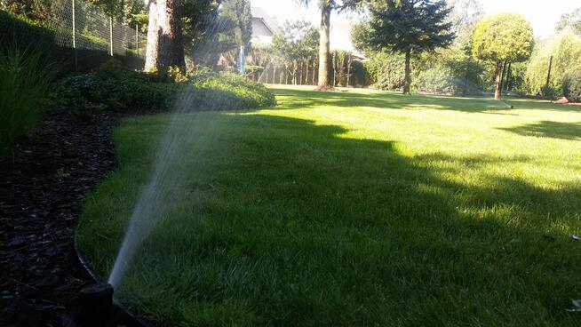 Systemy nawadniania, usługi ogrodnicze, roboty koszące