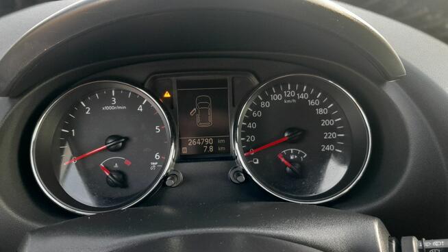 Sprzedma bardzo łądnego Nissana Qashqai 2.0dci