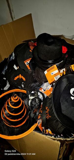 Przebrania i akcesoria haloweenowe