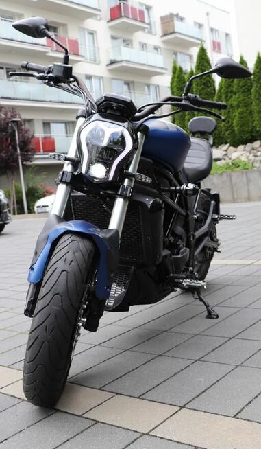 Benelli 502c motocykl Kat. A2 inaczej zwany Baby Diavel