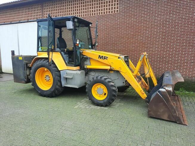 Fermec MF 750 Koparko Ladowarka