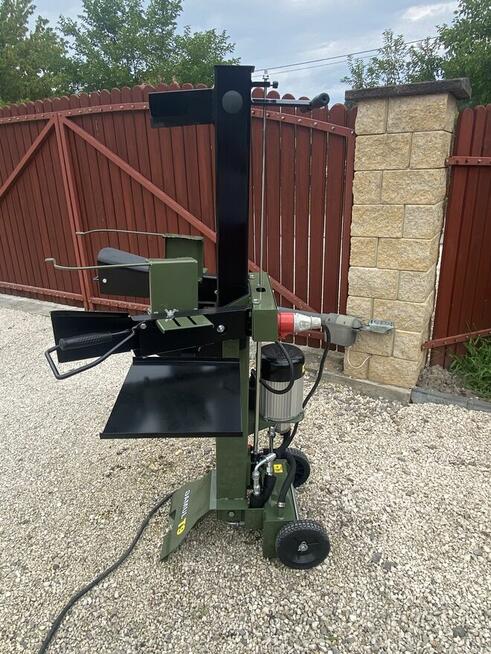 Łuparka hydrauliczna do drewna z Niemiec nacisk 8 TON