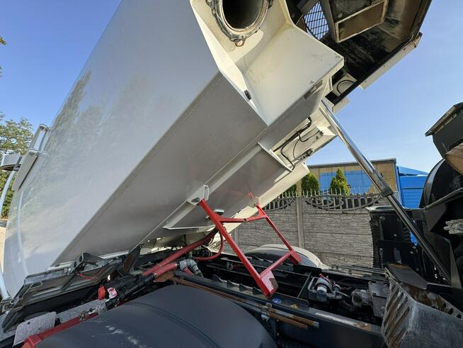 MAN TGS 18.320 E5 BUCHER OPTIFANT 8000 Zamiatarka Uliczna Euro 6 EUROVOIRIE RosRoca Dwustronna mało