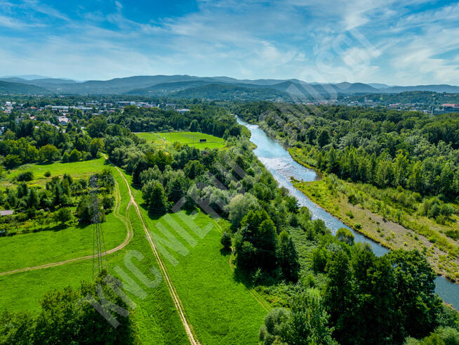 Dom w spokojnej okolicy z dużą działką