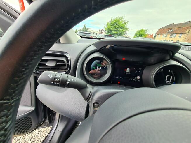 Toyota Yaris HYBRID Kamera Full Led 2xPDC Klimatronik Asystent Radar Sensory Alu