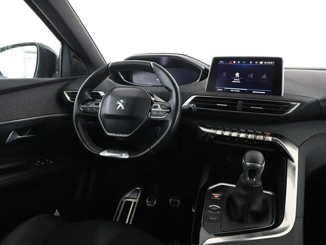 Peugeot 3008 GT-Line panorama virtual navi PDC półskóra tempomat