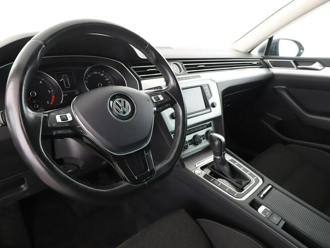 Volkswagen Passat Comfortline BlueMotion 150KM automat navi PDC grzane fotele ACC climat
