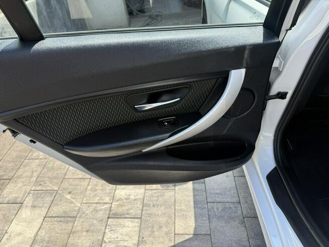 BMW 320 Bardzo zadbana