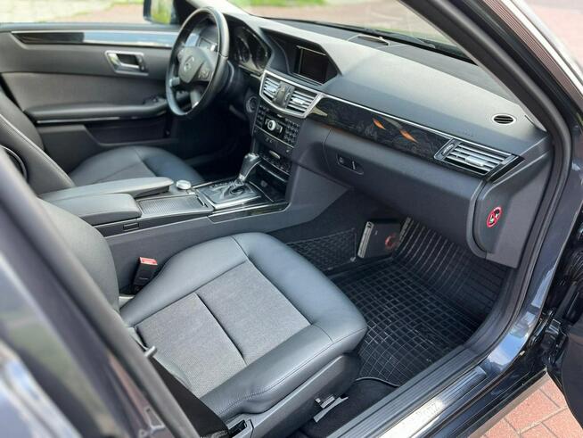 Mercedes-Benz E212 Avantgarde