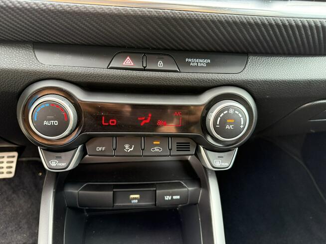 Kia Stonic GT-Line. Pol-skóra. Navi. Kamera cof. Radar.