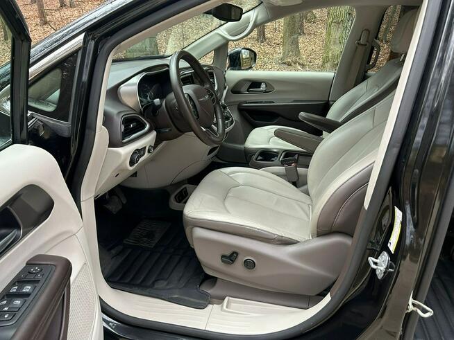 Chrysler Pacifica | 3.6 V6 + GAZ| 8 osób