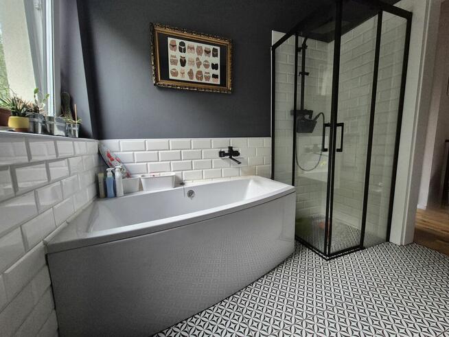 Nowoczesny bliźniak tuż pod Łodzią