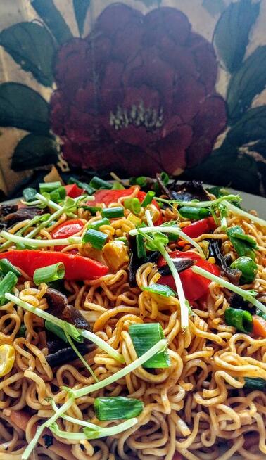 Kucharz kuchni azjatyckiej /orientalnej