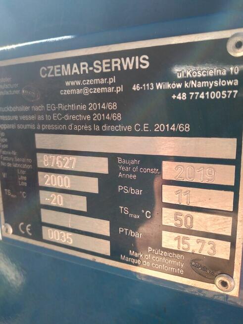 Zbiornik sprężonego powietrza 2 000 l, jak nowy.