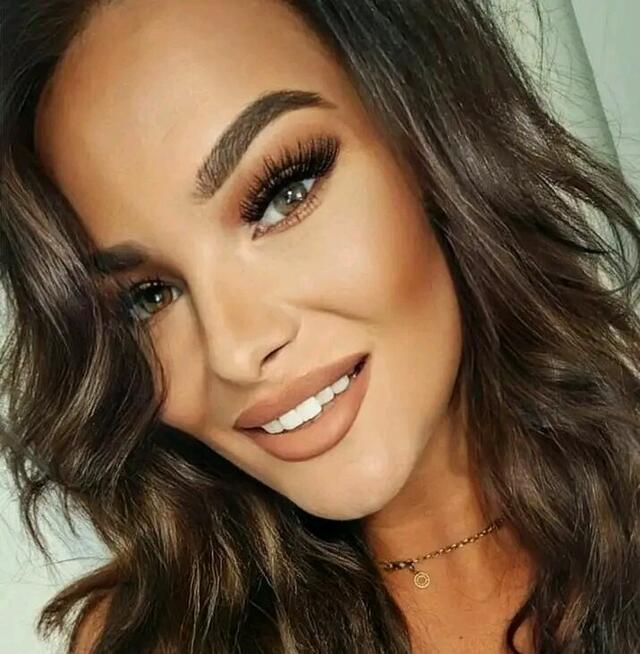 Profesjonalne Przedłużanie Rzęs