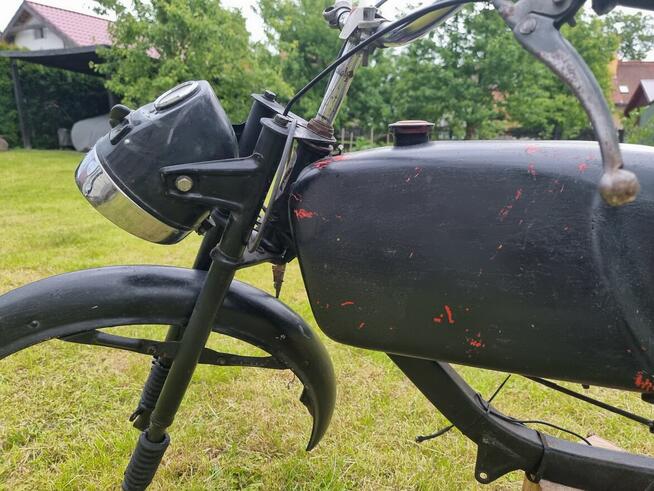 Jawa 200 - rama motoru + dodatki