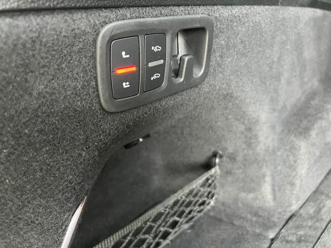 Samochód Audi Q7 2021 3.0 diesel