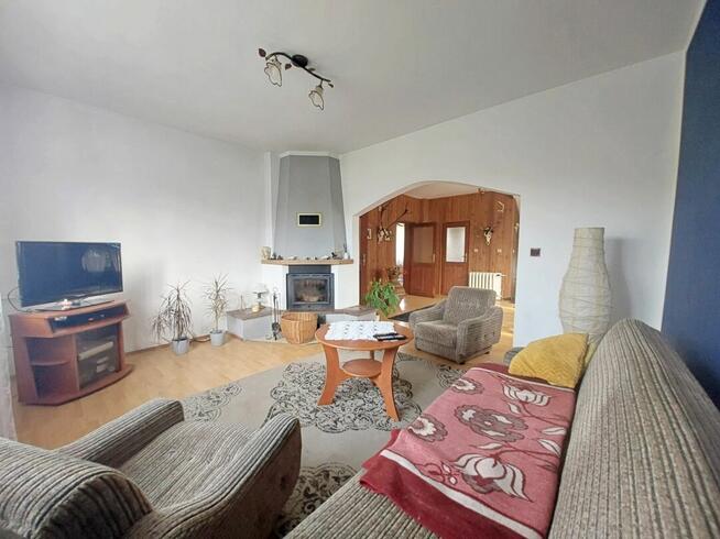 Dom rodzinny lub agroturystyka – dom w Tyrawie Wołoskiej