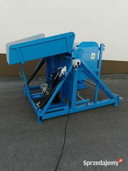 Wywrotnica hydrauliczna do warzyw skrzyniopalet
