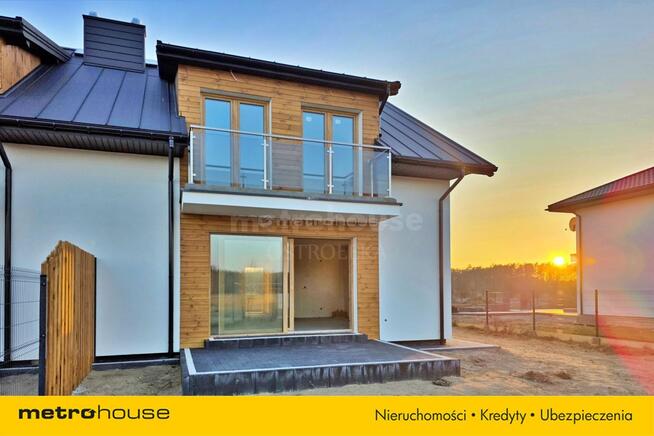 Dom deweloperski w Dzbeninie