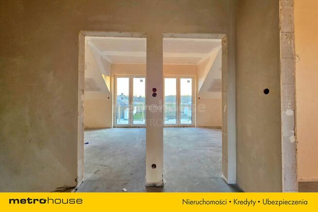 Dom deweloperski w Dzbeninie