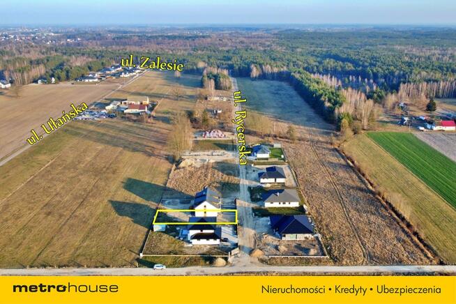 Dom deweloperski w Dzbeninie