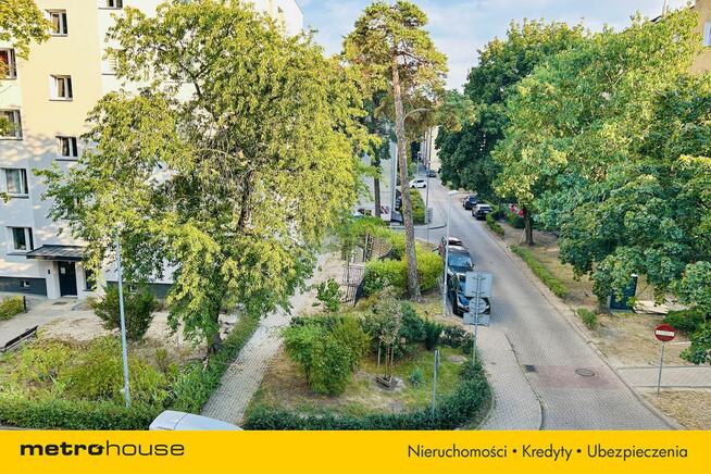 2pok z osobną kuchnią i balkonem - zielona okolica