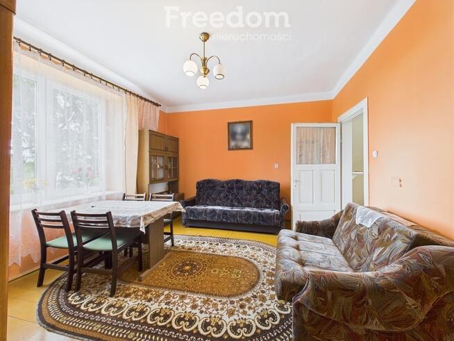 Dom jednorodzinny z piękną działką – Kochanówka