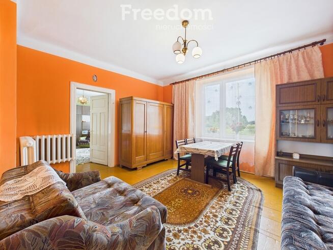 Dom jednorodzinny z piękną działką – Kochanówka