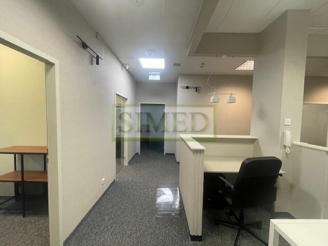 Moduł biura , 1 piętro , biurowiec , ochrona , 24h