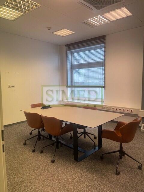 Moduł biura , 1 piętro , biurowiec , ochrona , 24h