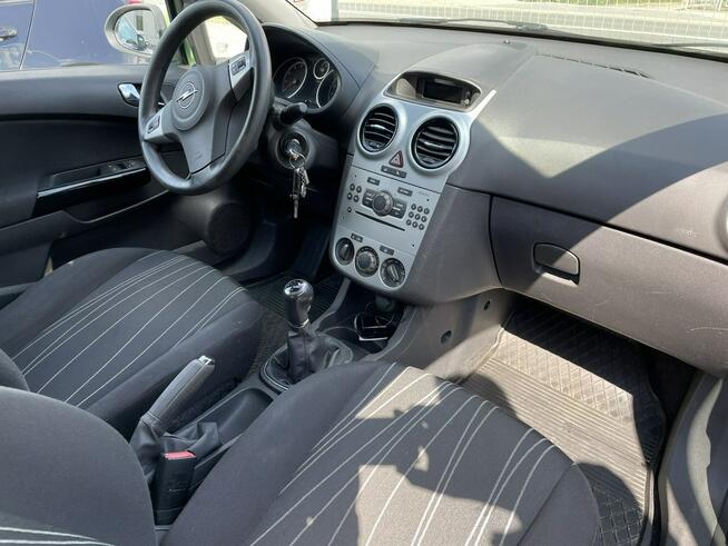 Opel Corsa 1,2-16V Klima Salon PL Bagażnik na Rowery Model 2010