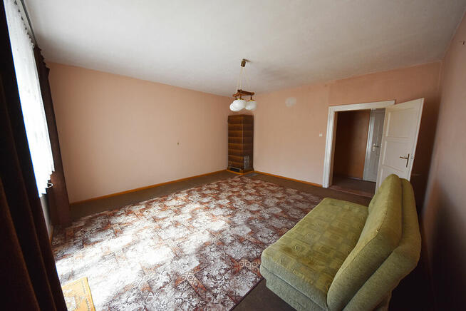 Na sprzedaż przestronne mieszkanie w centrum Nysy