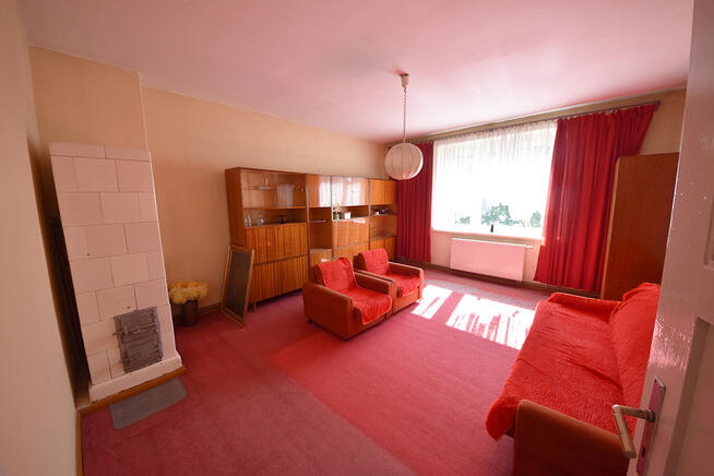 Na sprzedaż przestronne mieszkanie w centrum Nysy