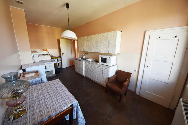 Na sprzedaż przestronne mieszkanie w centrum Nysy