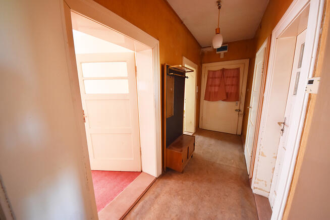 Na sprzedaż przestronne mieszkanie w centrum Nysy