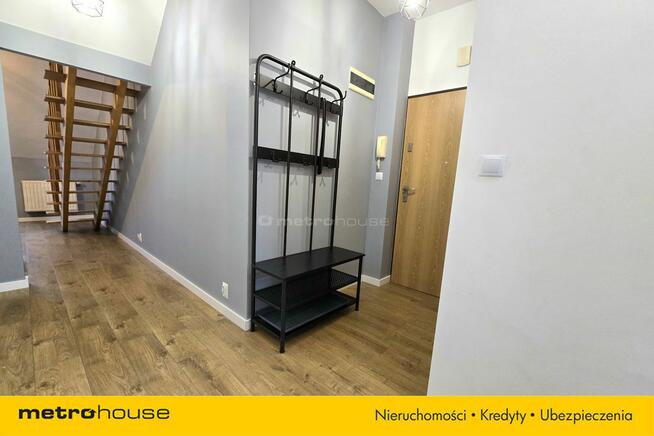 Dwupoziomowe, widokowe mieszkanie