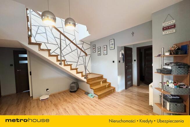 Przestronny, nowoczesny dom jednorodzinny w Bilczy