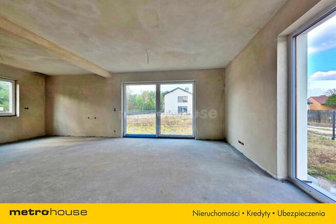 Funkcjonalny dom w zabudowie bliźniaczej