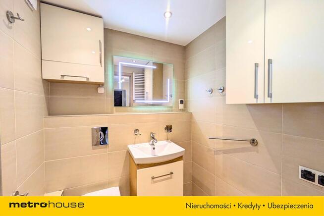 4 pokojowe mieszkanie z balkonem, przy placu zabaw