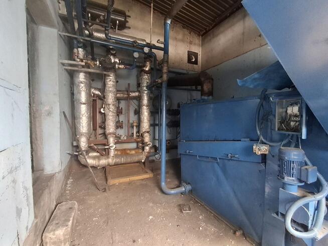 Nieruchomość po pieczarkarni/ Strusy/ Paprotnia