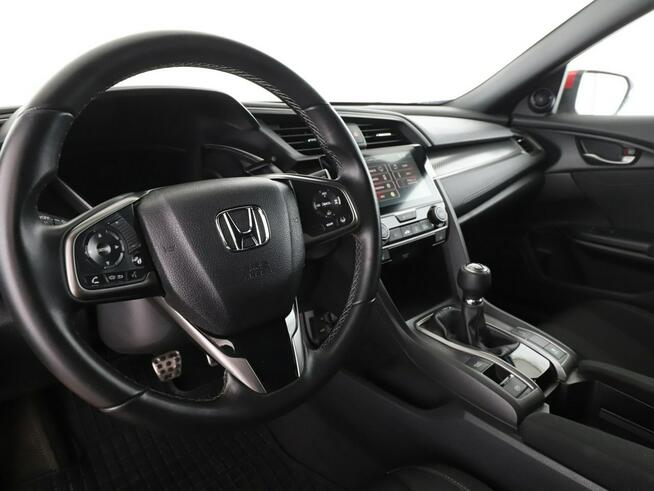Honda Civic full LED navi virtual cocopit klima auto kamera grzane fotele