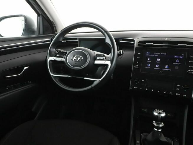 Hyundai Tucson mHEV klima auto kamera i czujniki parkowania virtual cocpit