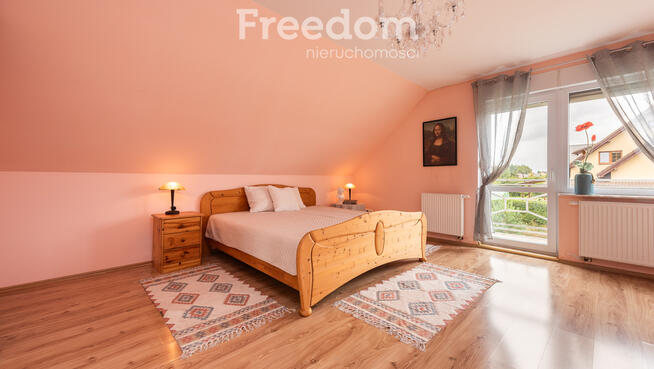 Dom gotowy do wprowadzenia – 10 arów zieleni