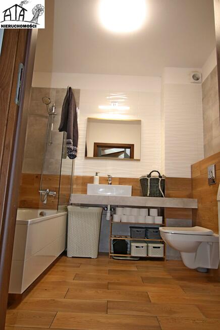 Dom Nowy Tuchom gm. Żukowo, Wspólna