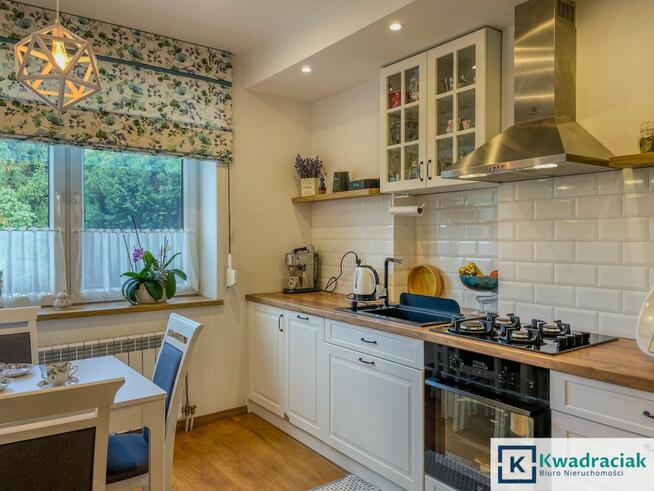 Dom Besko, Hrabeńska