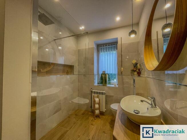 Dom Besko, Hrabeńska