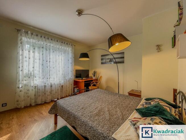 Dom Besko, Hrabeńska